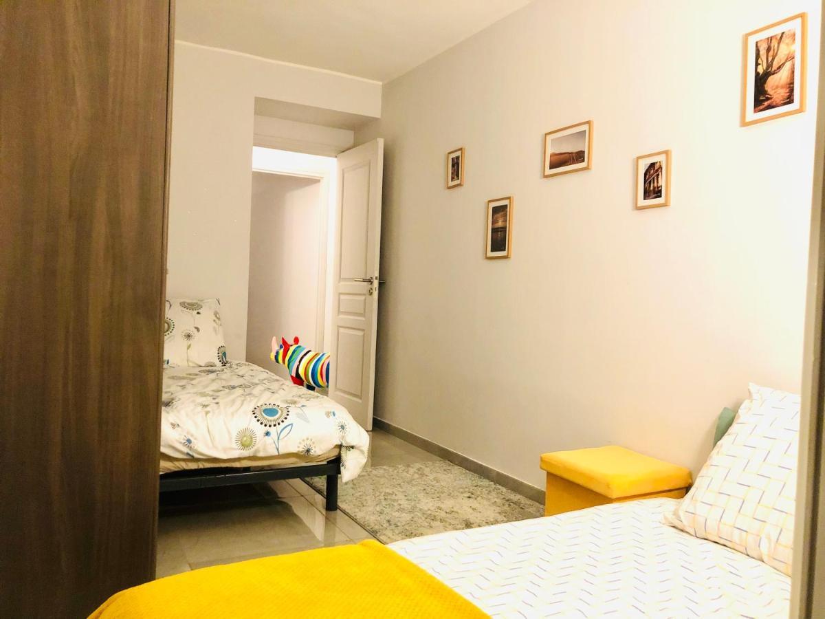 Charming Apartment Near The Beach Villefranche-sur-Mer Exteriör bild